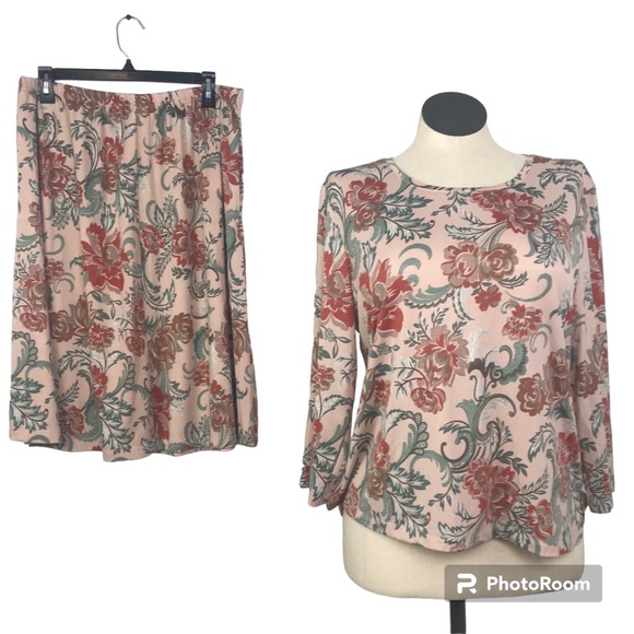 Serengeti Dresses & Skirts - Serengeti Set Of 2 Skirt / Top Women’s Size L Multicolor Pullover 3/4 Sleeve